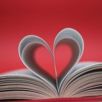 Love kaart met papieren hart