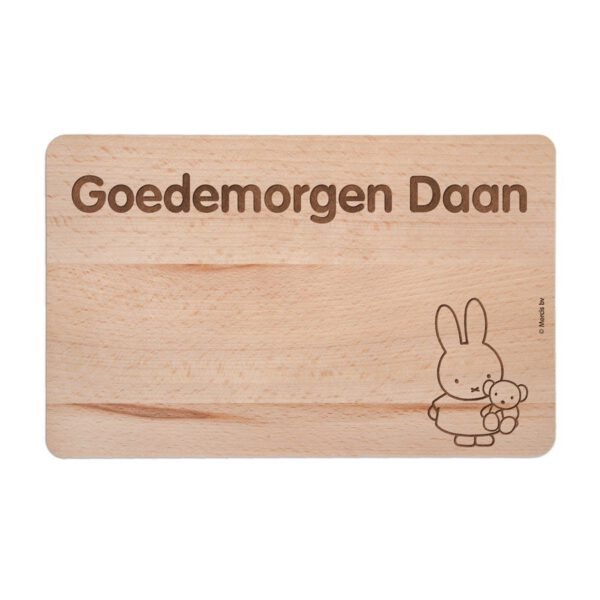 nijntje en beer broodplank graveren - S