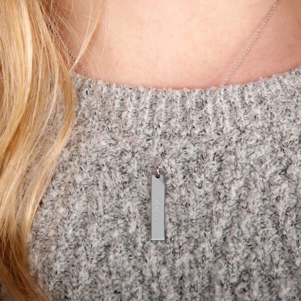 Zilveren ketting met naam - Verticale bar
