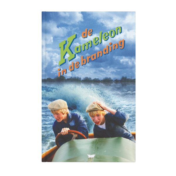 De Kameleon in de branding - Hardcover met naam